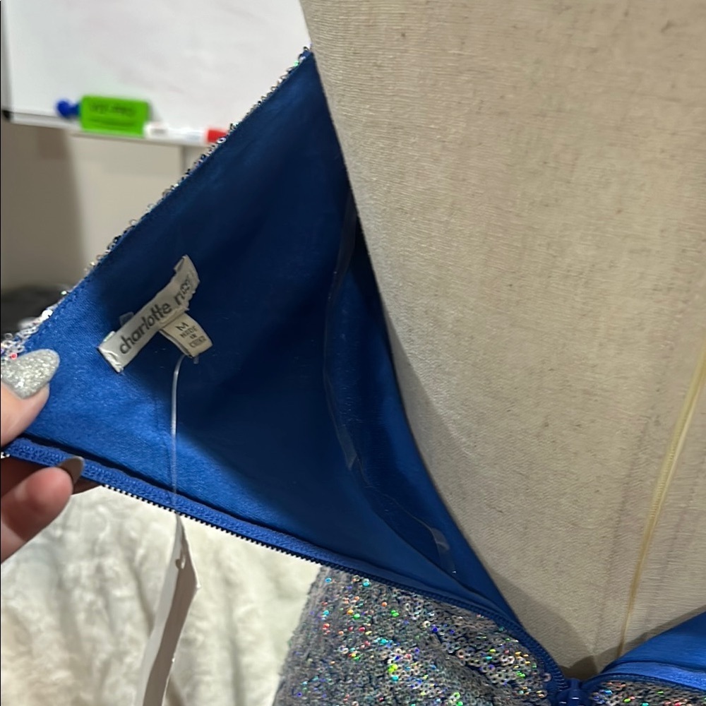 Charlotte Russe Strapless Silver Sequin Cocktail Dress – Bodycon Party Dress – S - Picture 6 of 7